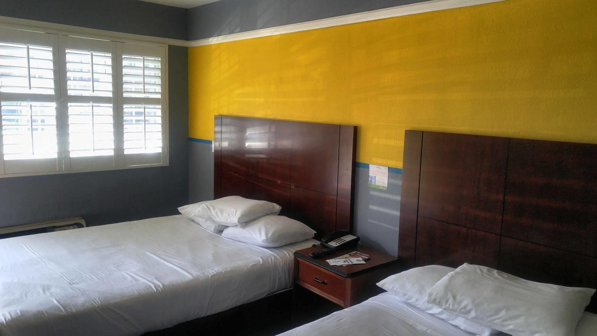 Riviera Motel Anaheim Luaran gambar